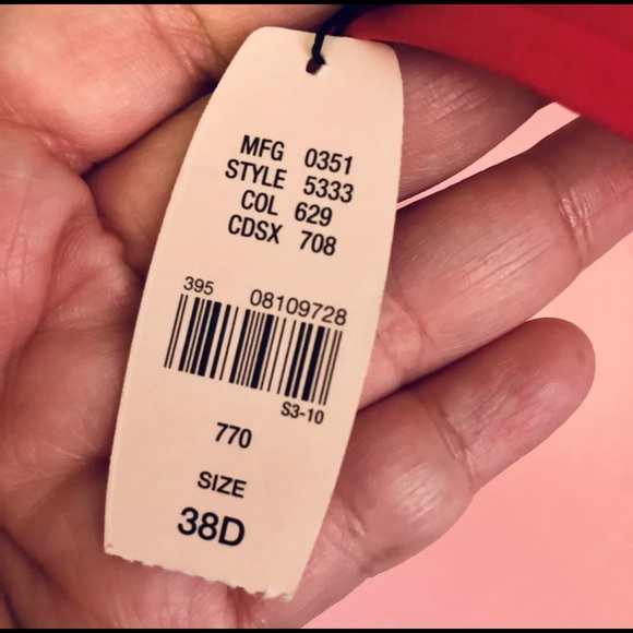 Victoria’s Secret push up Bra 38 D - Picture 3 of 6